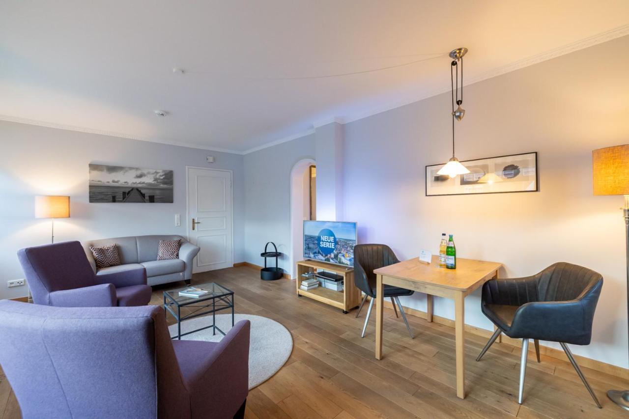 Villa Friedericia, Wohnung 3-Hochparterre Links Wyk auf Föhr Eksteriør bilde